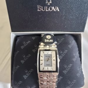 Ladies Bulova 98D12 solar watch